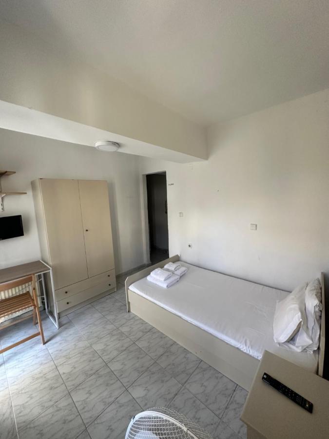 Rooms To Let Stefos Nea Chili Luaran gambar