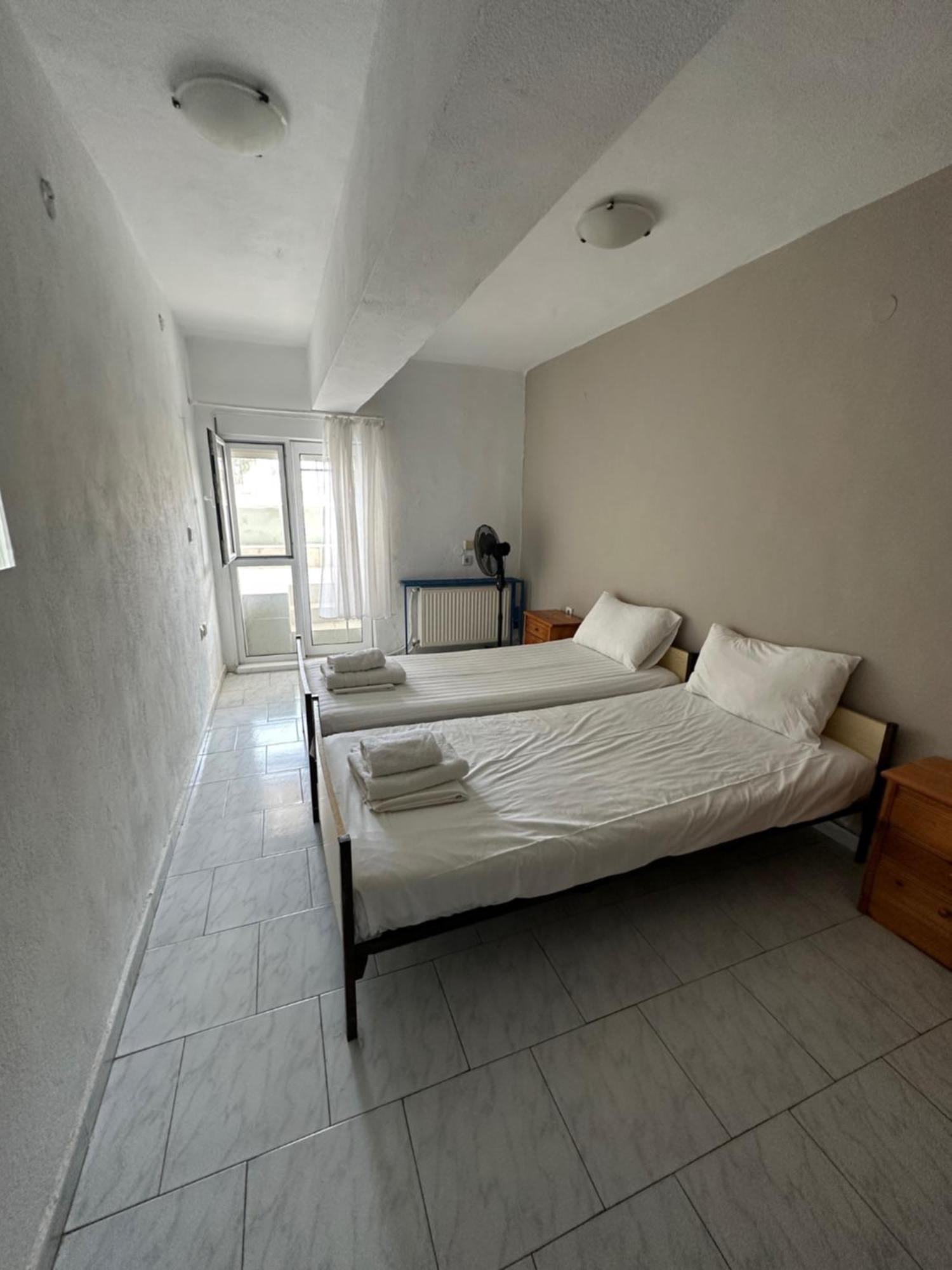 Rooms To Let Stefos Nea Chili Luaran gambar